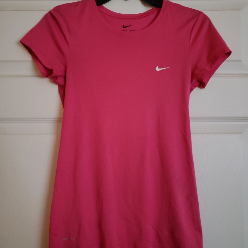 Nike dri-fit tee